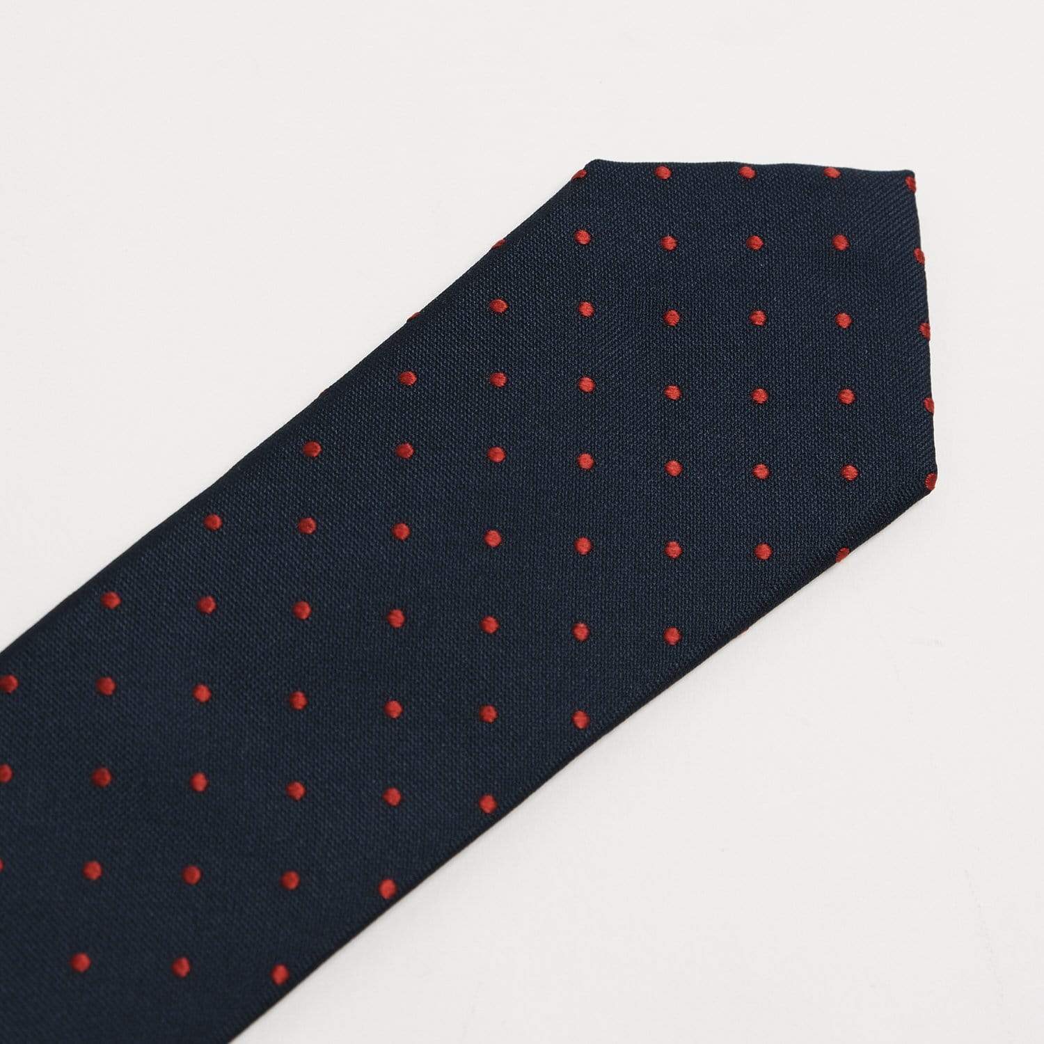 T.M.Lewin-Spaced-Spot-Tie-Navy-and-Red-63399-008