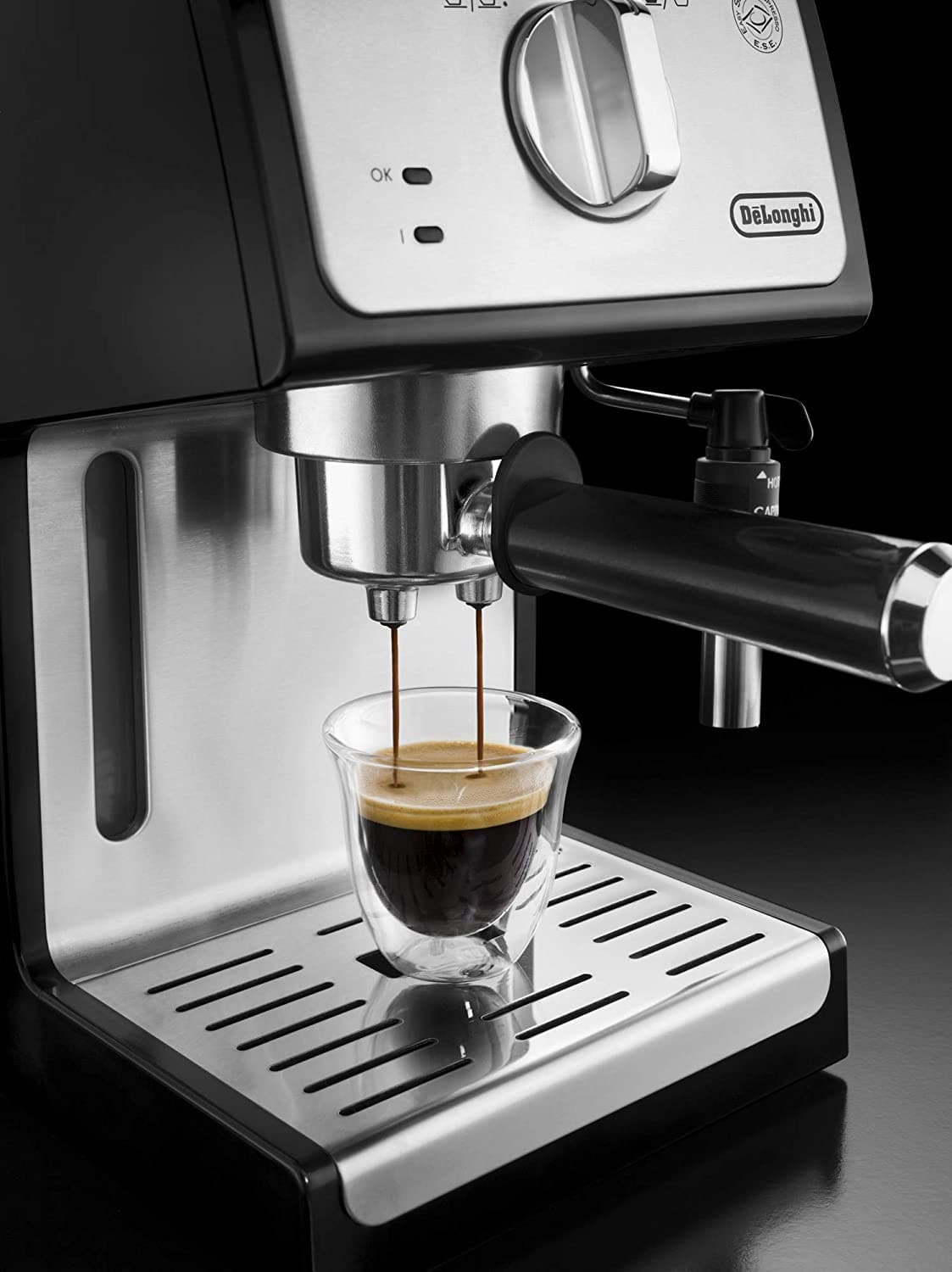 De'Longhi traditional Pump Espresso Maker - ECP35.31