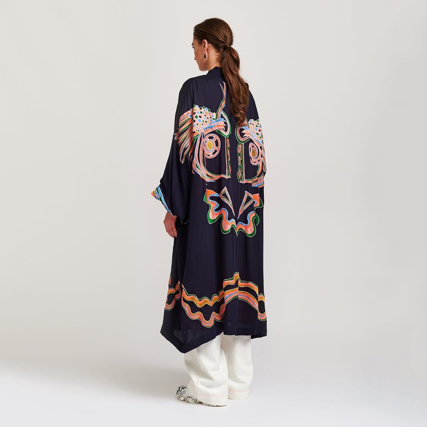 ESSENTIEL VEROCIOUS VINTAGE EMBO KIMONO